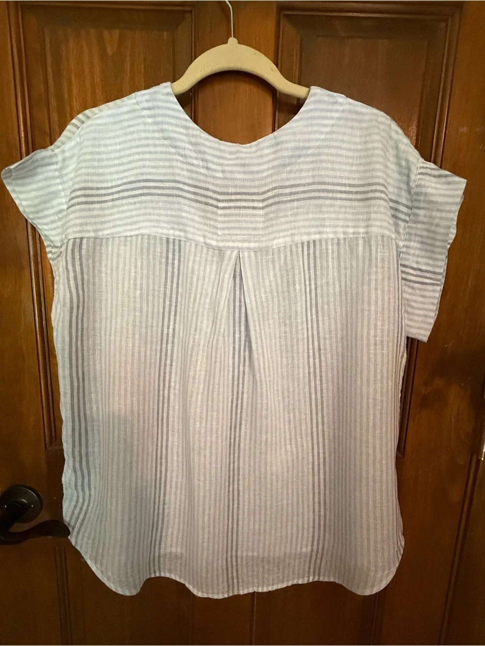 Rails White and Light Blue Striped V-Neck Blouse
